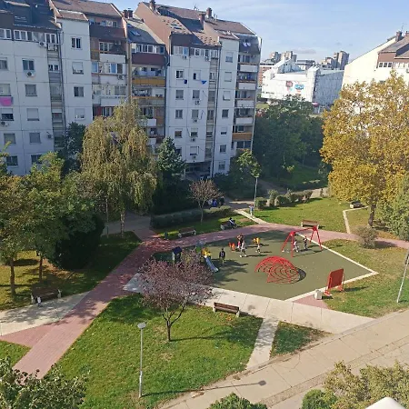 Serbian Home, Gandijeva 162 *